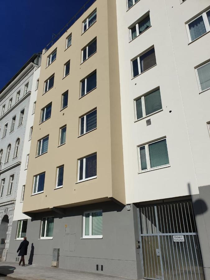 Best Rated Central Apartment Vienna - Ac, Wifi, 24H7Days Self Check-In, Board Games, Netflix Exteriér fotografie